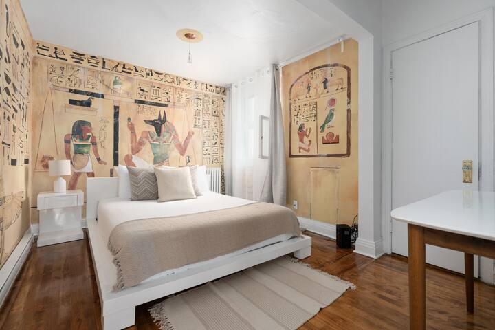 Beautiful 3 Bedroom Apartment – Downtown Montreal gallery image 4