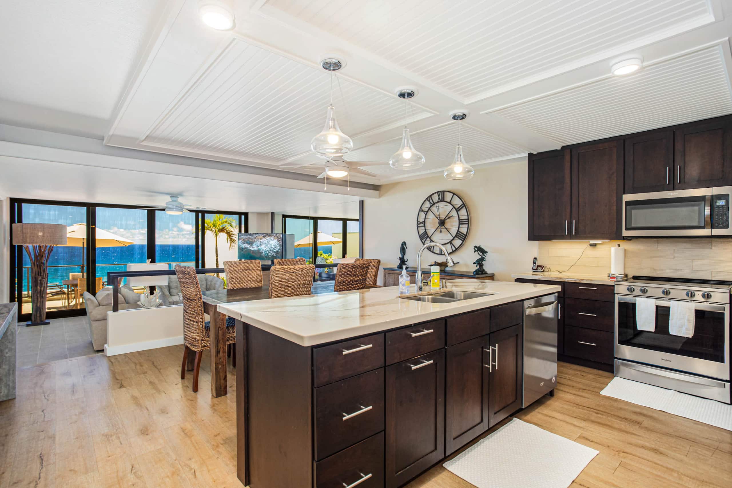Condo in Princeville · ★4.97 · 2 bedrooms · 2 beds · 2 baths - Image 15