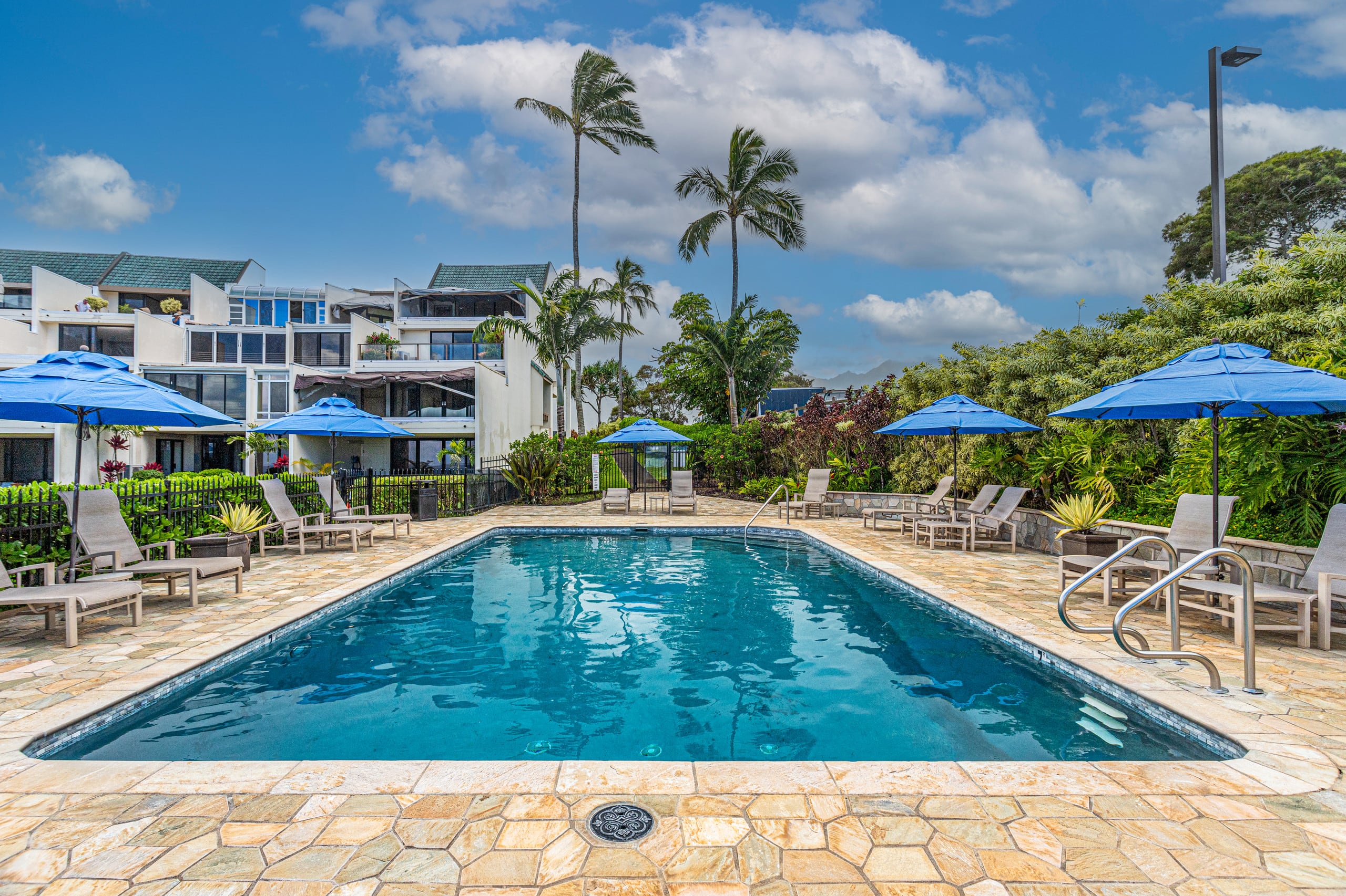 Condo in Princeville · ★4.97 · 2 bedrooms · 2 beds · 2 baths - Image 33