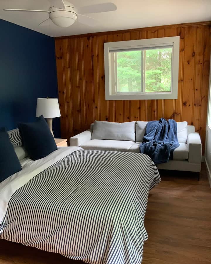 Синя спалня.