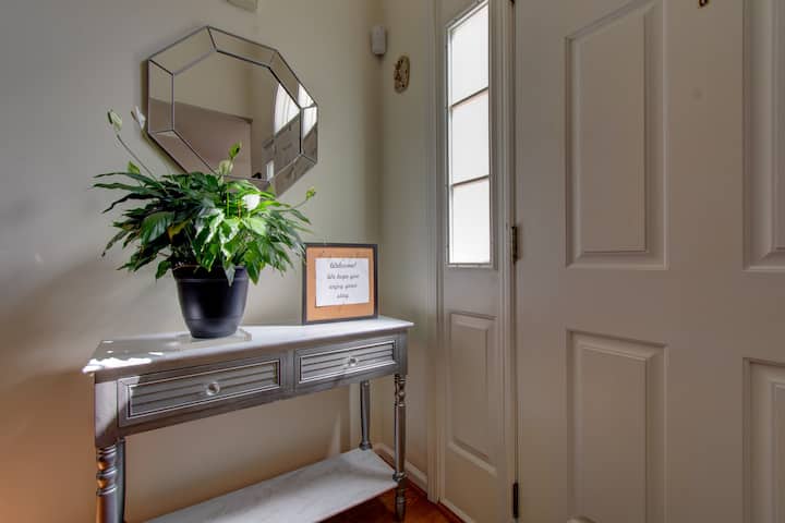 Centrally-located Cozy & Relaxing Charlotte Ranch - ノーマン湖, NC