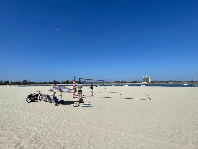 Bayside getaway Just finished remodel gallery image 4