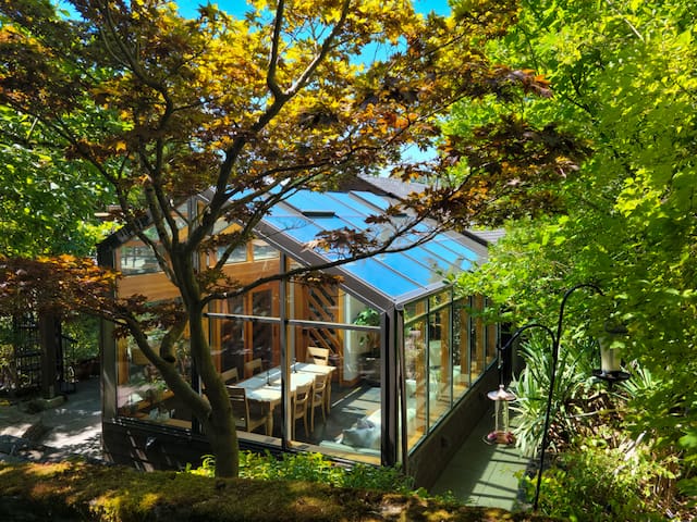 The Radiant Suite – Relax & Unwind Rain or Shine