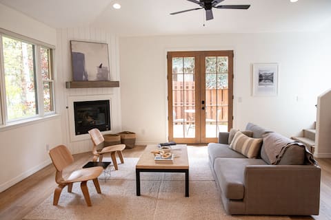 Stunning Newly Renovated 2BR Home 20 Min to Aspen