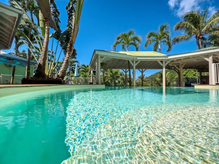 Apartment 24 adults + children sea view pool Apartments for Rent in