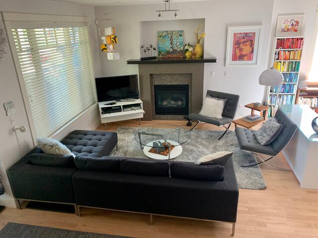 Lovely 3-bedroom home gallery image 2