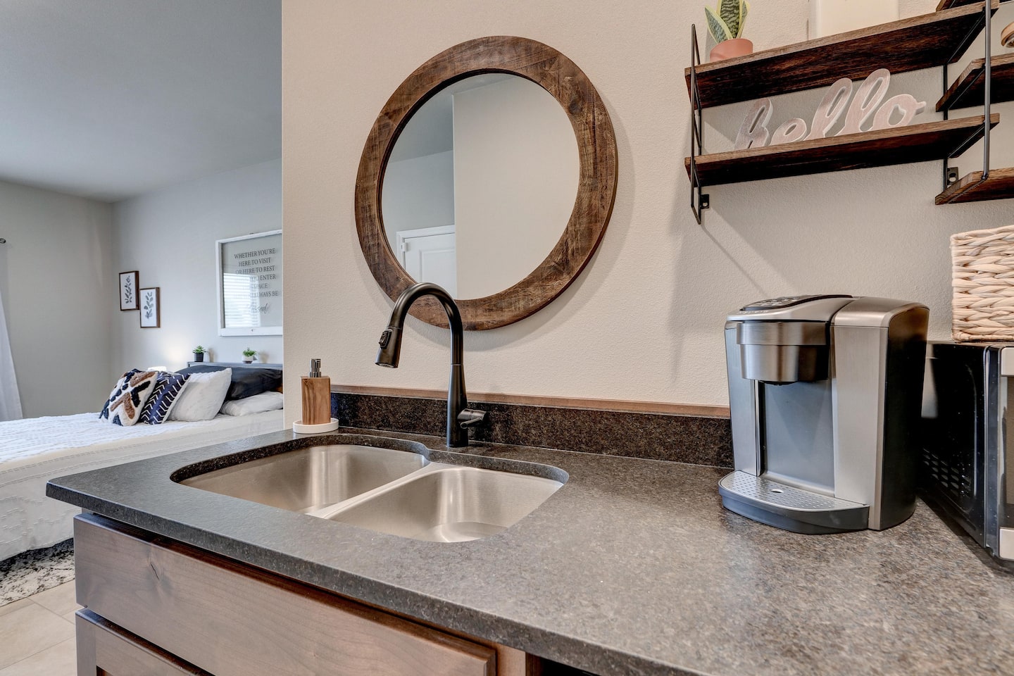 Joplin, MO Bed and Breakfasts at the Best Price | cozycozy