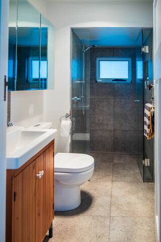 ‘Just Relax &’ – Boat Harbour Beachfront home gallery image 4