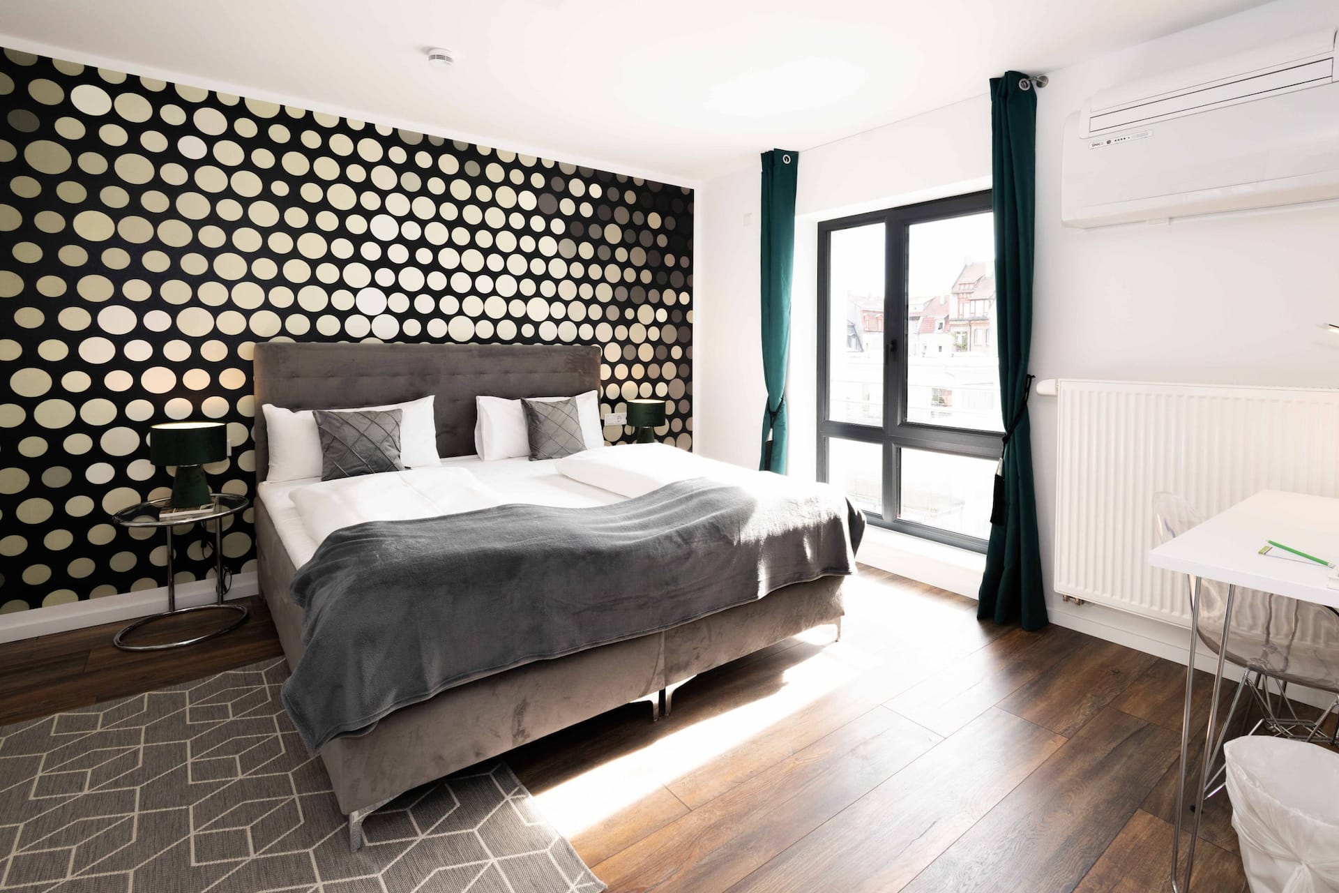 Deluxe apartment with 1 bedroom and balcony
