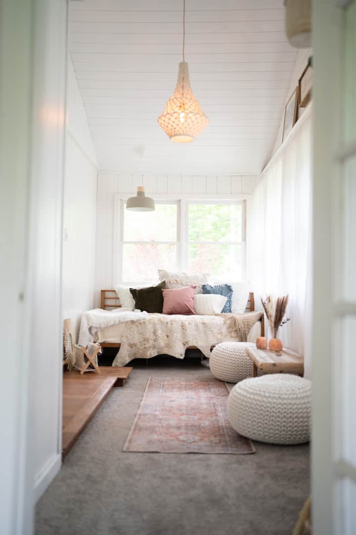 Relax & unwind in this zen space 
