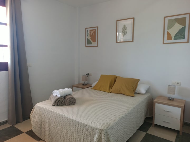 غرفة النوم 2