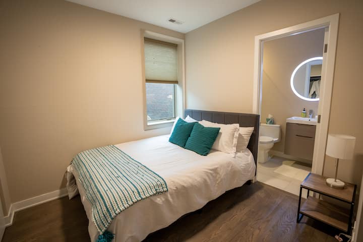 Third Bedroom with a Queen Bed and a Private Bathroom