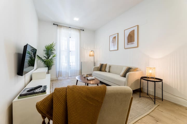 Getaria Suite: 2 min from La Concha Beach