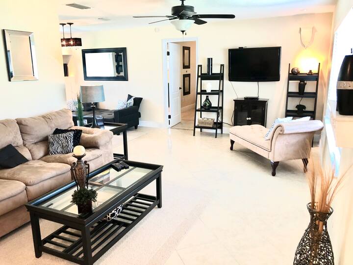 Queensize-Bett Retreat-Nahe Blue Springs - kostenloser Parkplatz - Airbnb