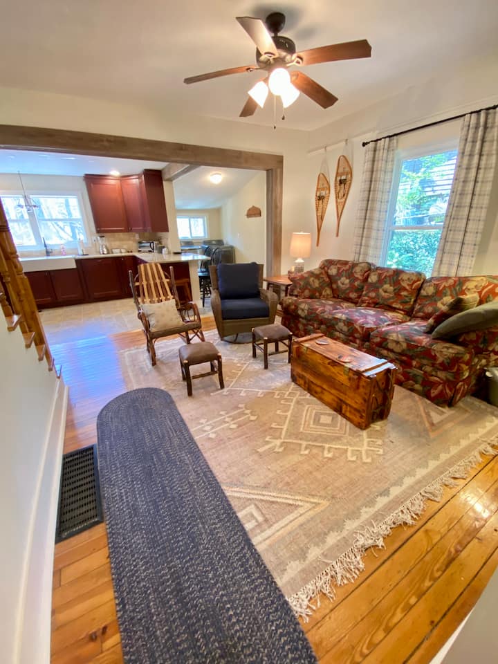 The Good Luck Cottage -10 Minute Walk To Town. - Tryon, NC
