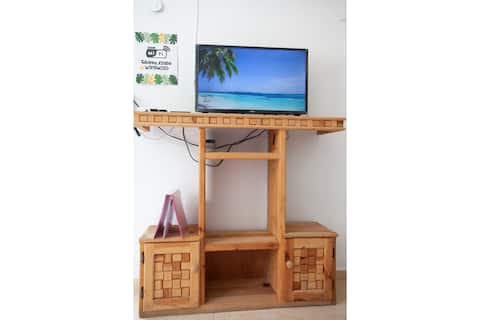 Top performing Airbnb: Best Value Private Studio with Kitchen & Bathroom in Supermanzana 74