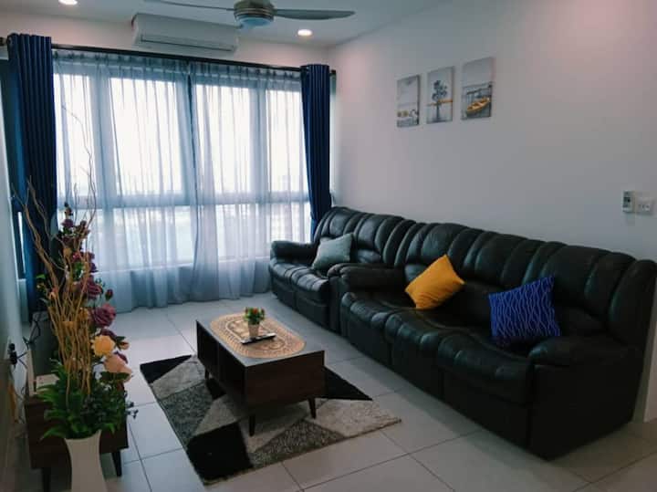 Preferred30 3r2b 8pax @ Meritus Perai - Penang