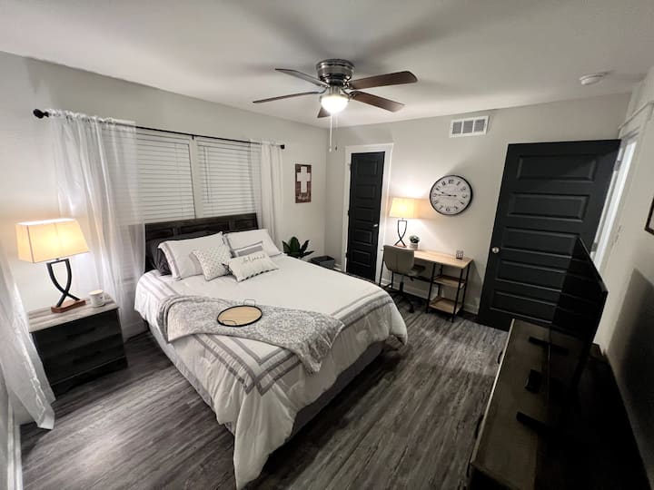 Bedroom 3: Queen bed, private work space, smart TV, closet and dresser for your items. Dedicated bathroom #3 next to entrance door. 