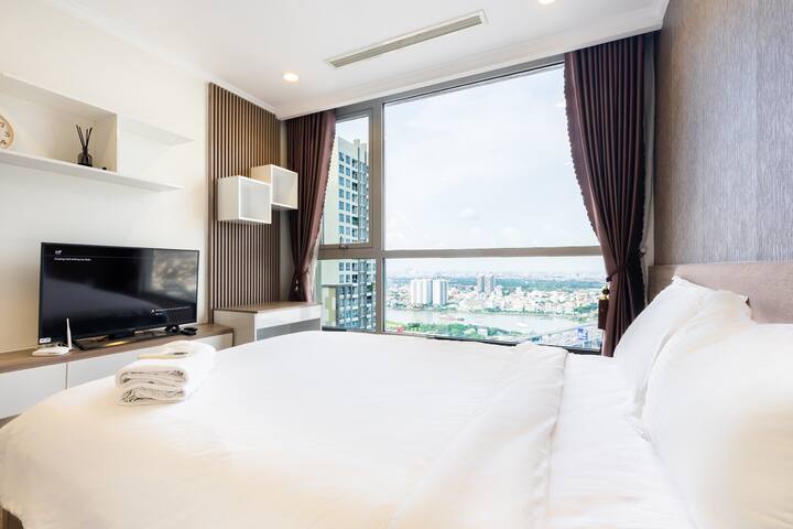 Vinhome River View  Landmark with luxury decor Airbnb