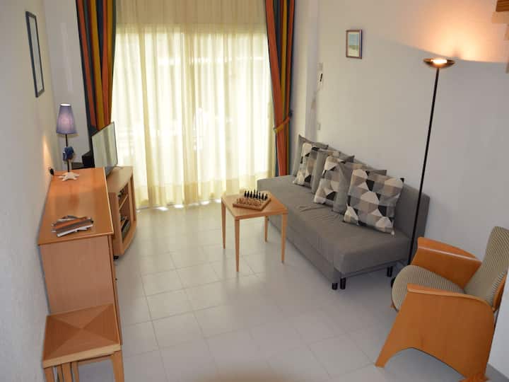 2 Bedroom  Air Conditioned Duplex Apartment . - L'Estartit
