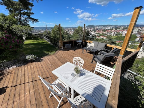 Beautiful, large home on Oslo's roof