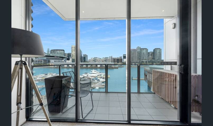Lovely 3 bedroom water view apartment