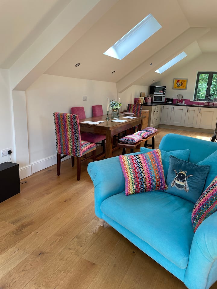 Beautifully Situated Open Plan Chalet - Skipton