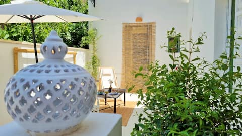 Top performing Airbnb: Salento – Parabita relaxation a stone's throw from the sea in Parabita