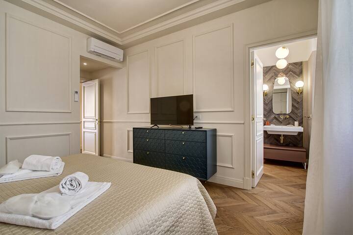 Art Apartment Luxury Por Santa Maria gallery image 4