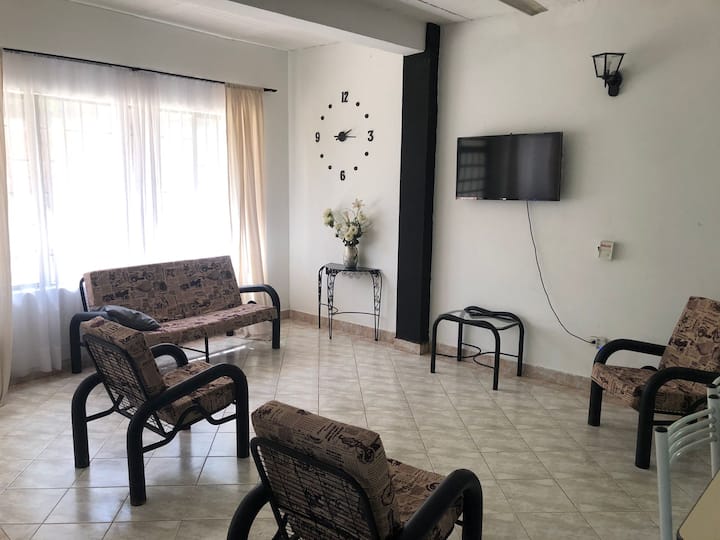Villa Rubens, Casa Familiar Con Piscina Privada. - Agua de Dios
