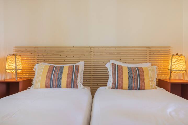 Monte Estoril Train Station – Seaside Apartment gallery image 5