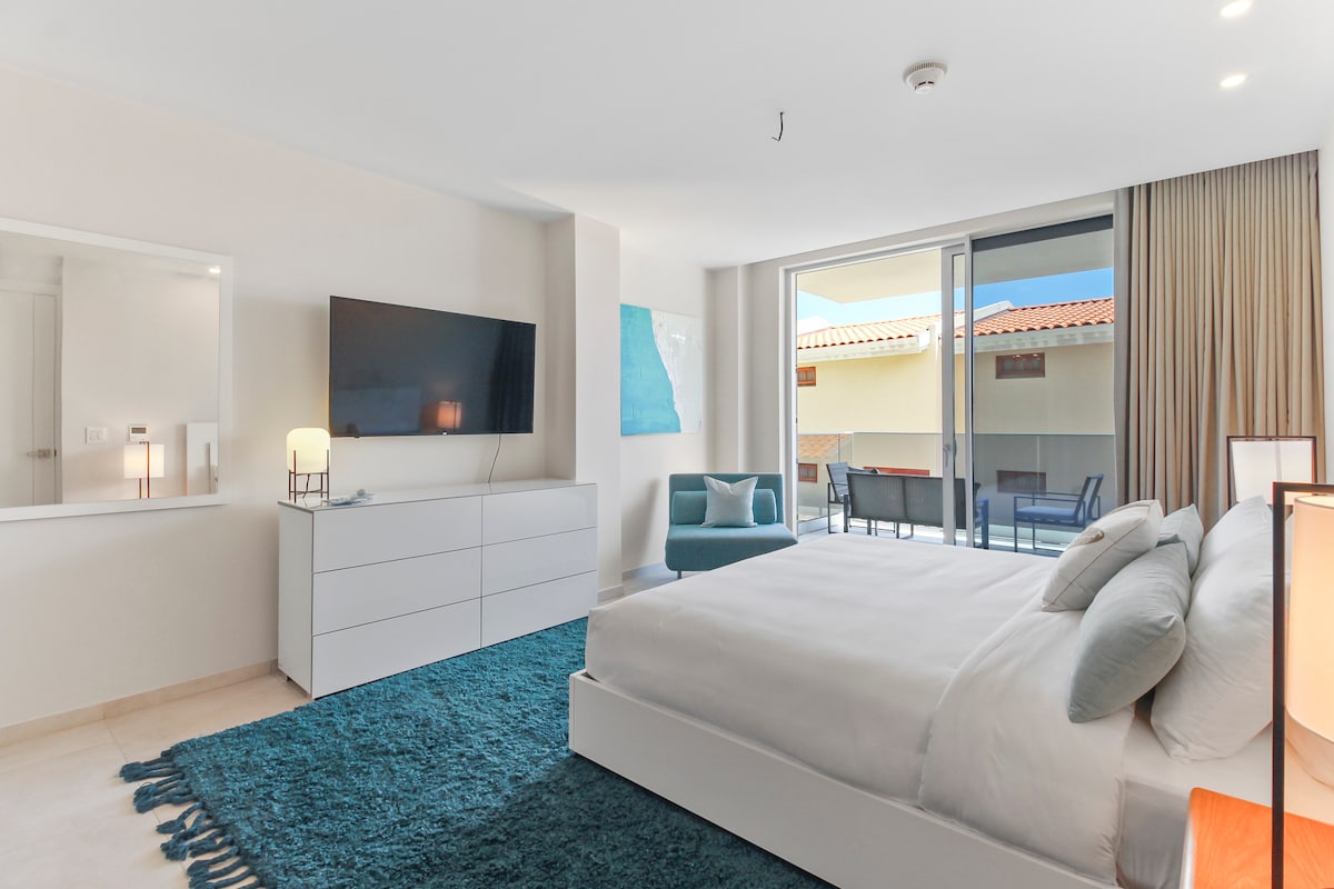 Welcome to the vacation condo of your dreams! Allow this condo to serve as the foundation for an amazing trip to Aruba