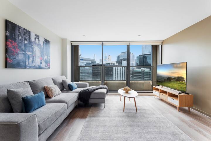 Spacious, Bright, &Stylish Docklands Apt w/parking - Apartments for