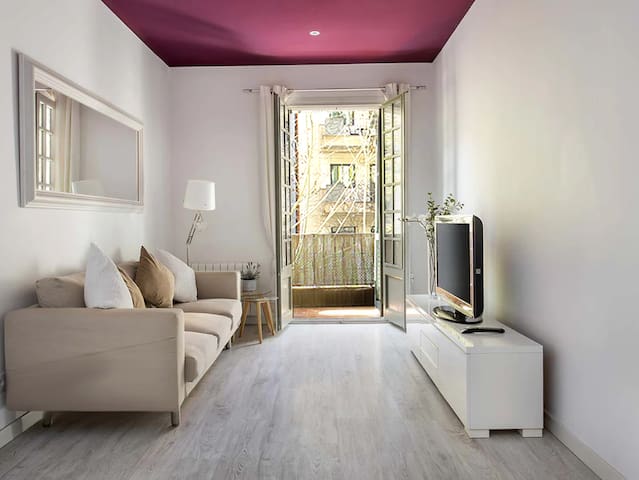 Spacious Modern |2 King beds|2 Bath|Top Location