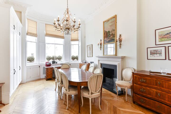 Ivy | Palace Gardens Terrace | Pro-Managed gallery image 3