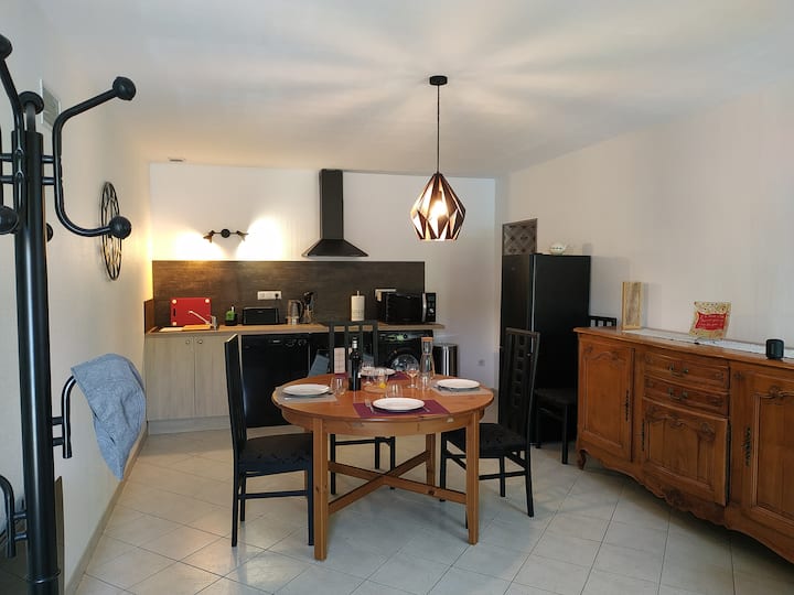 La cuisine / salle à manger