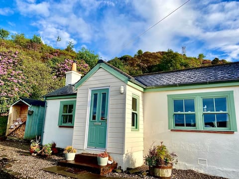 2 bedroom converted croft house with stunning view