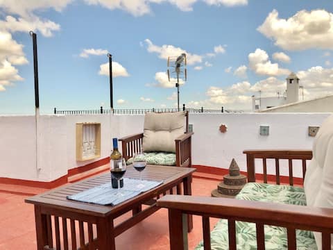 Bright "feel good place" with private terrace.