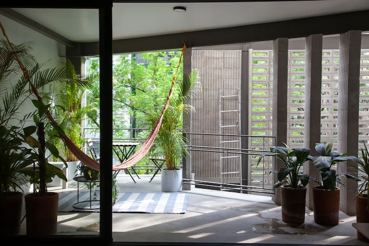 Mr. W | La Roma | 4Br | Private terrace