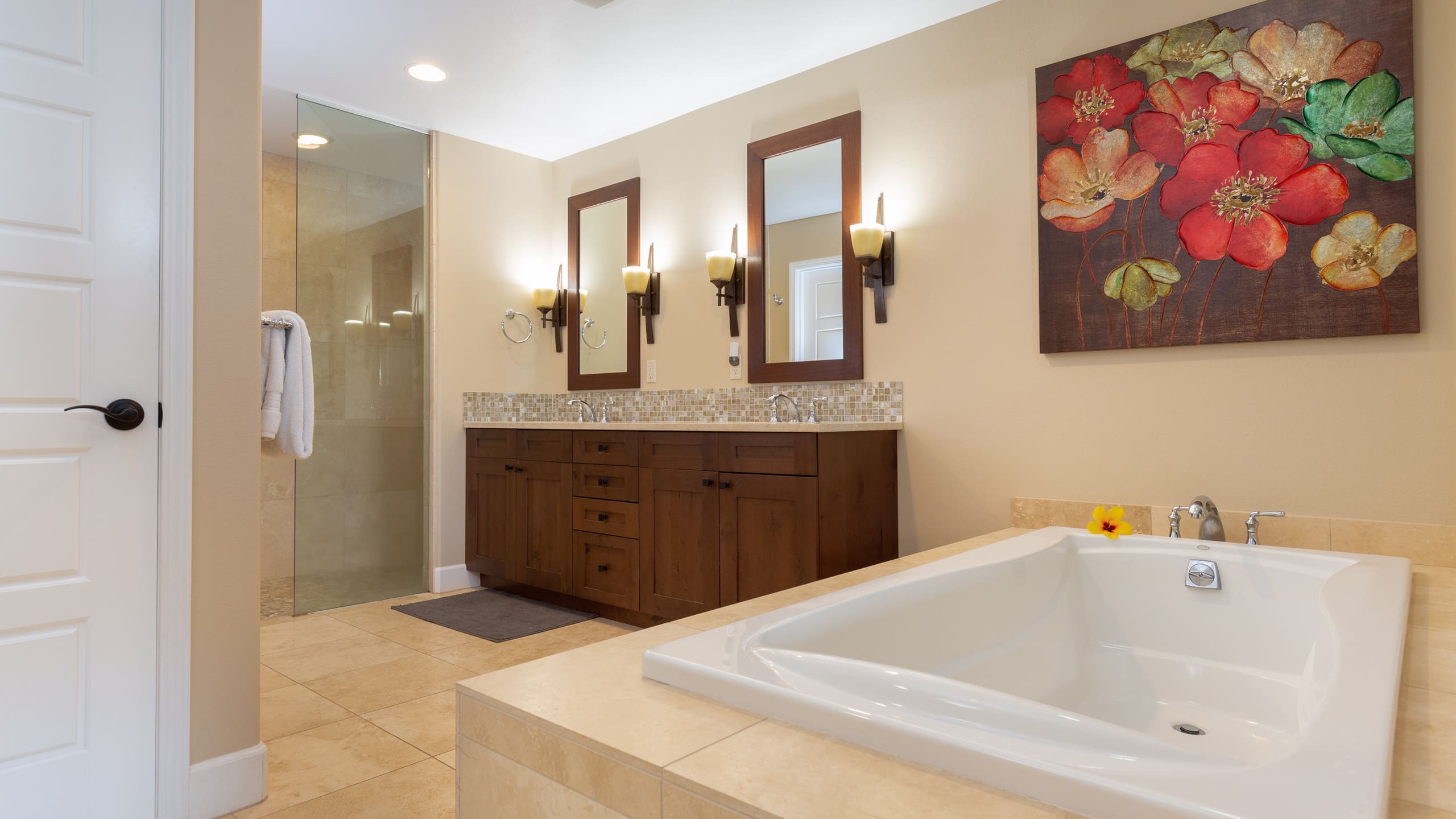 Home in Waimea · ★4.88 · 4 bedrooms · 7 beds · 3.5 baths - Image 20