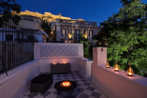 Muazzo Plaka Upper Home, Views to Acropolis