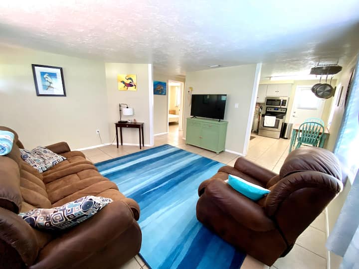Bayshore Gardens Vacation Rentals & Homes Florida, United States Airbnb