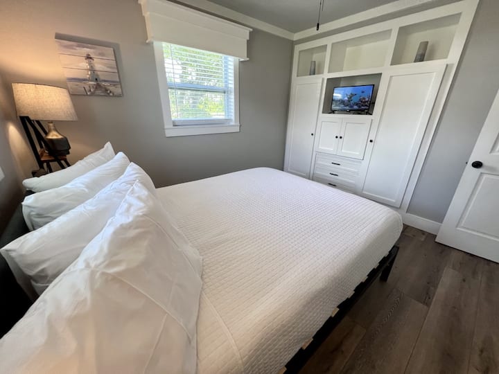 სასტუმრო საძინებელი