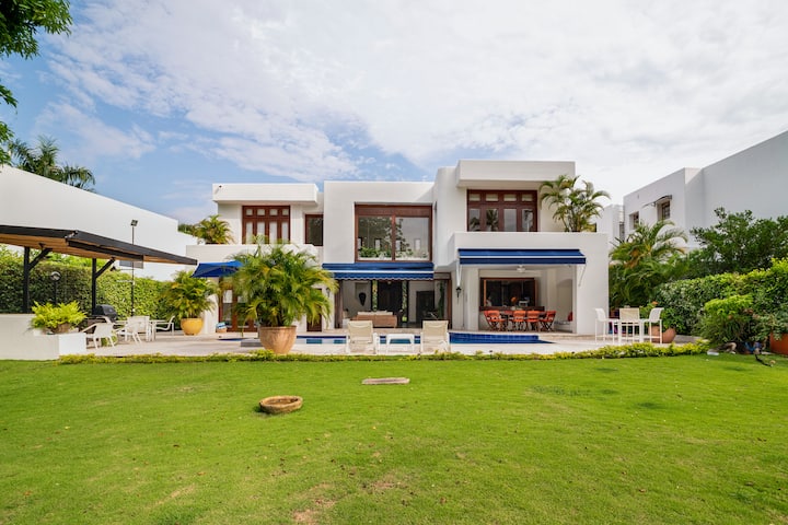 Espectacular Casa En Girardot Para 12 Personas - Ricaurte