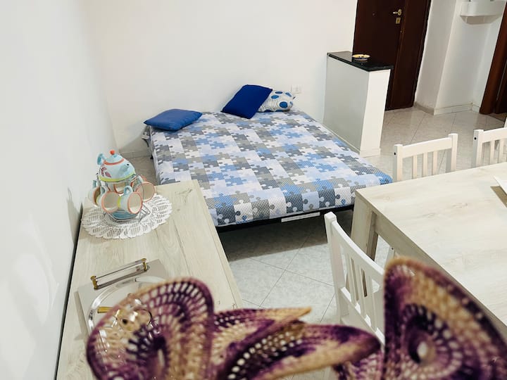 Comfortable Apartment At The Station, Near Center - Naples