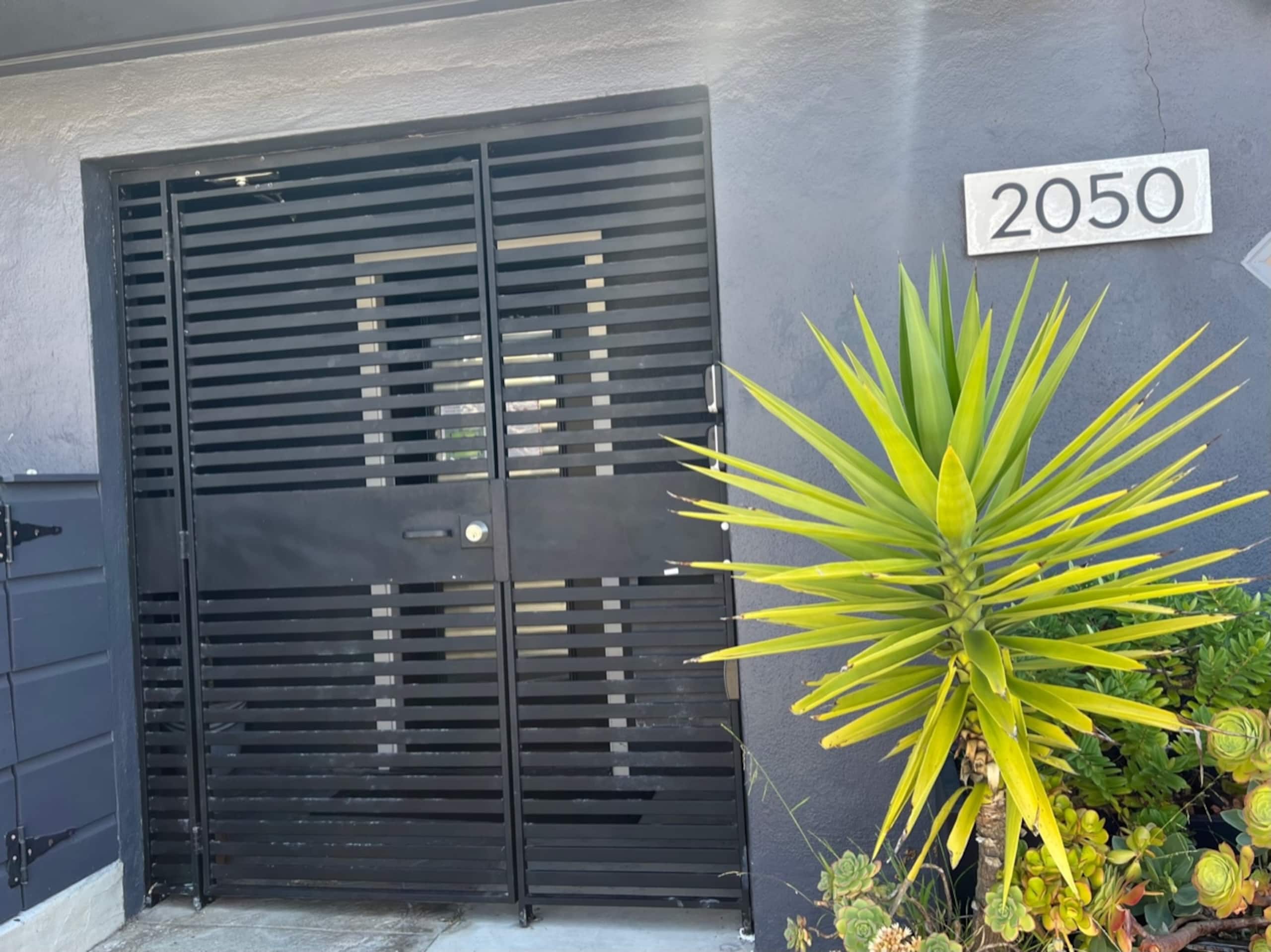 Home in San Francisco · ★4.94 · 3 bedrooms · 5 beds · 2 baths - Image 25