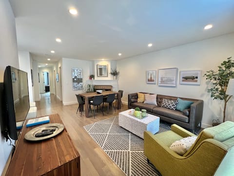 Popular Airbnb listing: Modern 3 bedrooms 2 baths private flat on 2nd FL in Parkside