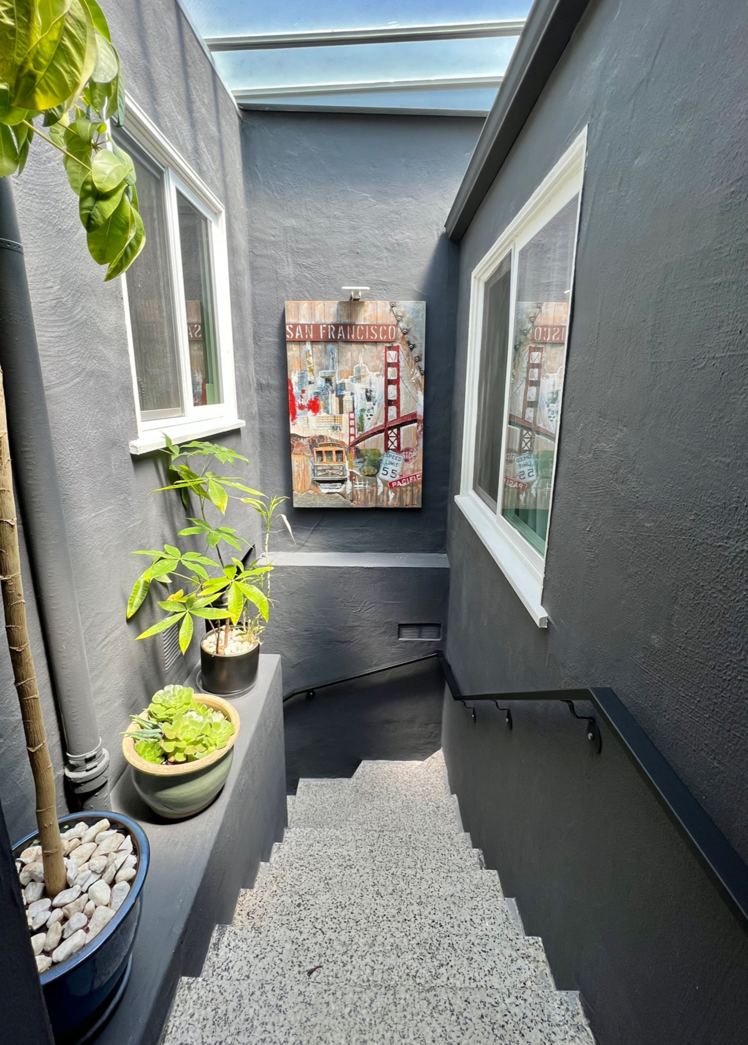 Home in San Francisco · ★5.0 · 2 bedrooms · 3 beds · 2 baths - Image 20