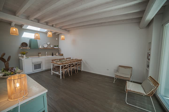Mediterranean-style 50mt From The Seaal Ficodindia - Torre San Giovanni