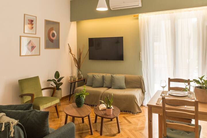 Acropolis View-Living Stone Amethyst gallery image 5